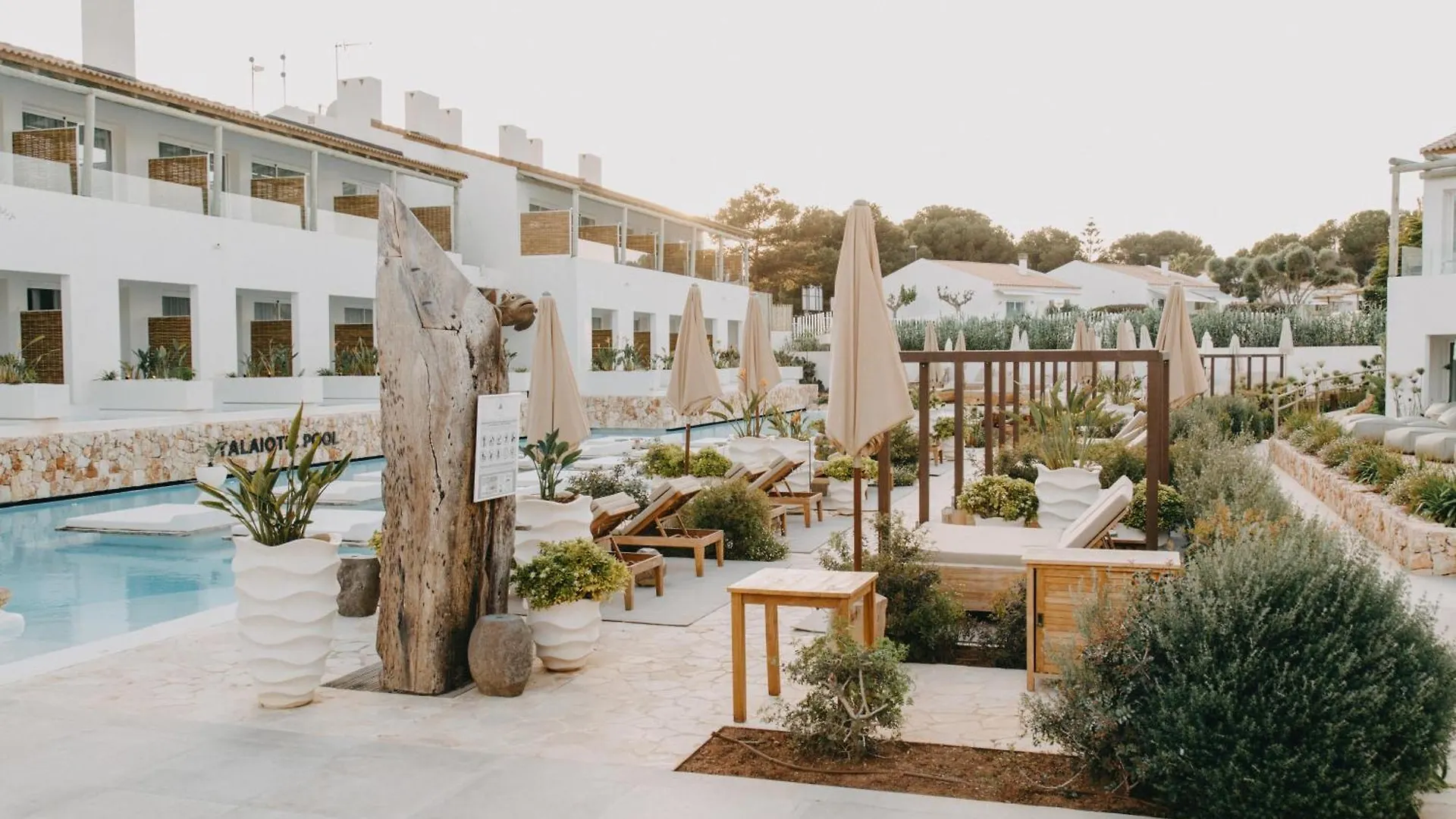Lago Resort Menorca - Suites Del Lago Adults Only Cala'N Bosch  5*, Cala'N Bosch (Menorca) Spanien